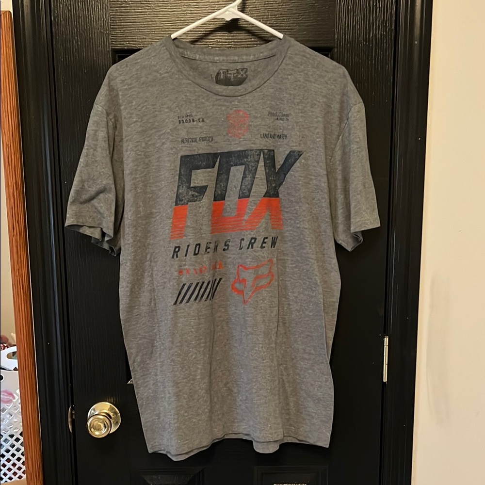Fox Men's Gray and Orange Graphic T-Shirt